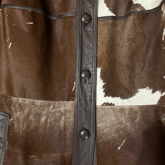 Rare 1970’s Vintage Danaya Cowhide Hair & Leather Jacket in a size 8 - Picture 4 of 13